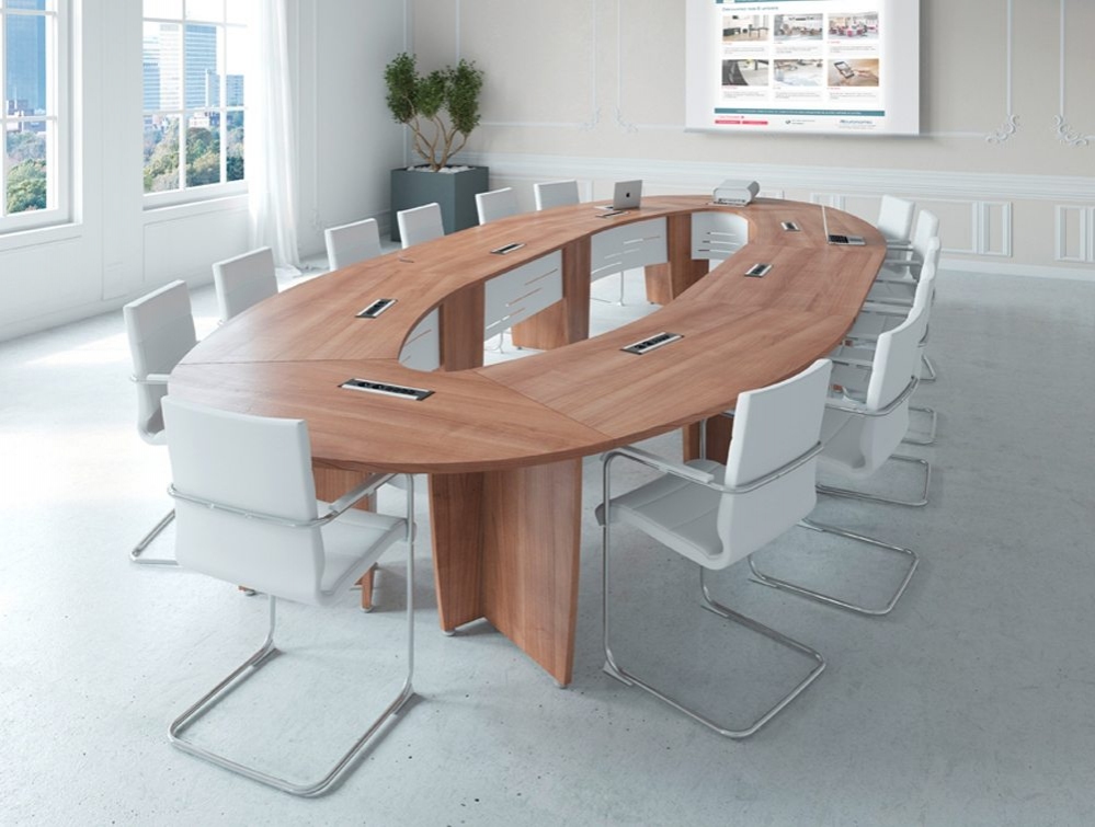 Lựa chọn kiểu dáng bàn họp chuẩn tùy vào thiết kế nội thất văn phòng